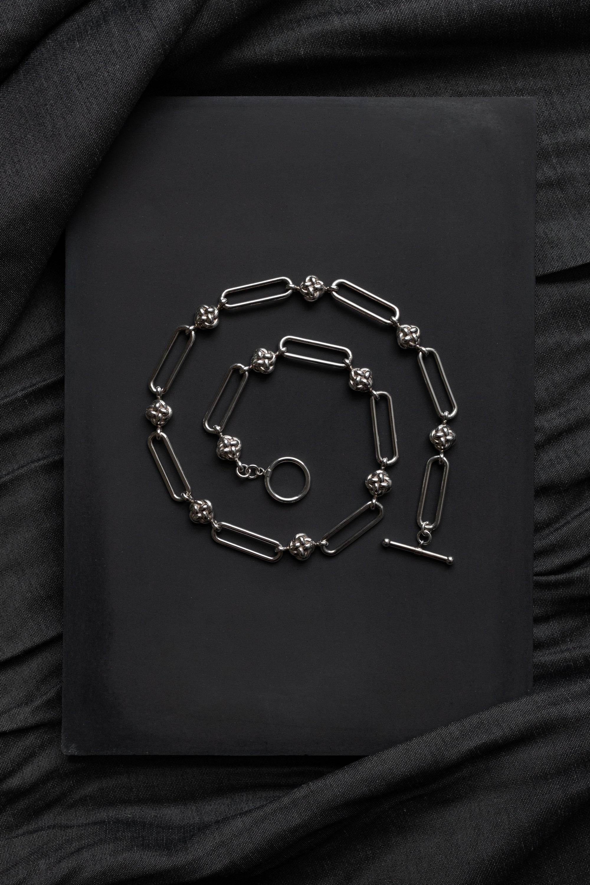 Button Knot Chain Necklace